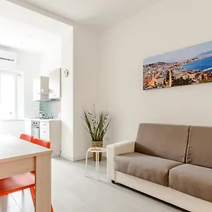 https://sorelle-partenope.hotels-amalfi.com
